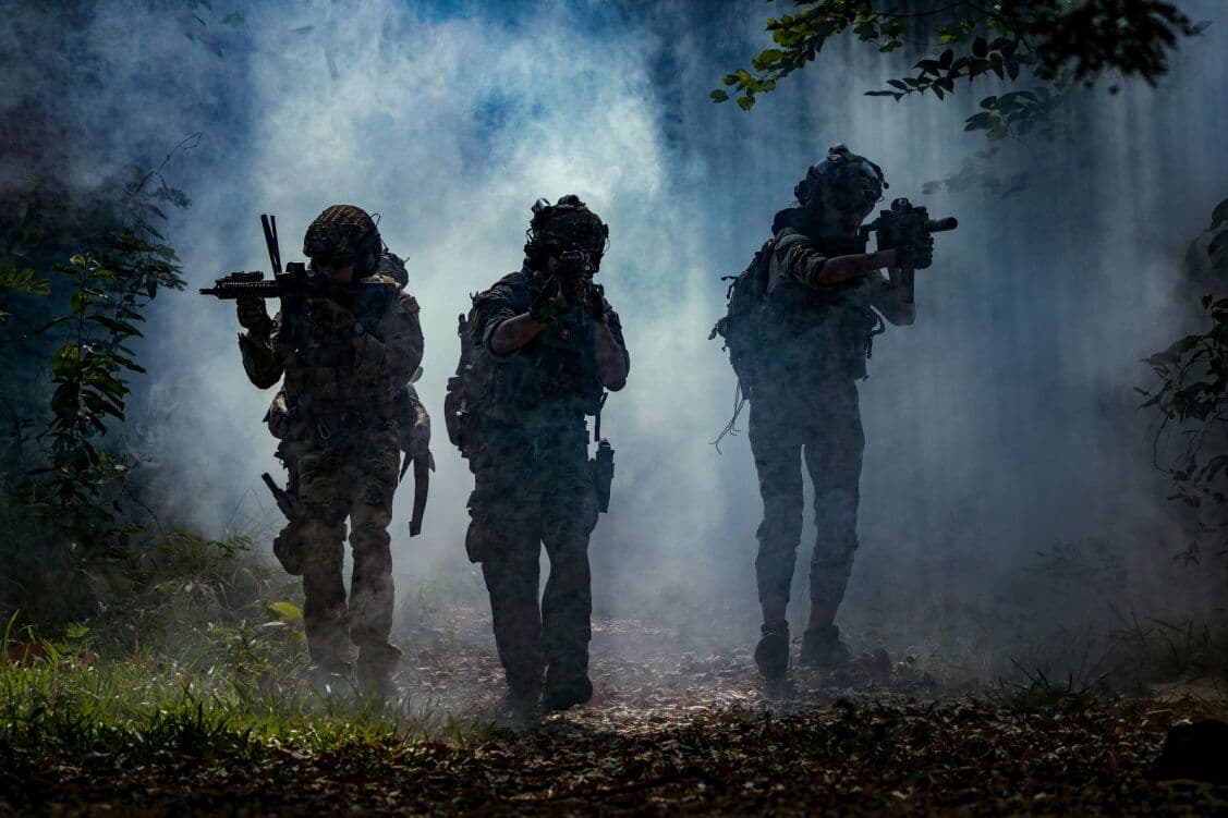 「サイバーセキュリティ対策の整備により『戦場の霧』を軽減する」というブログ記事の画像