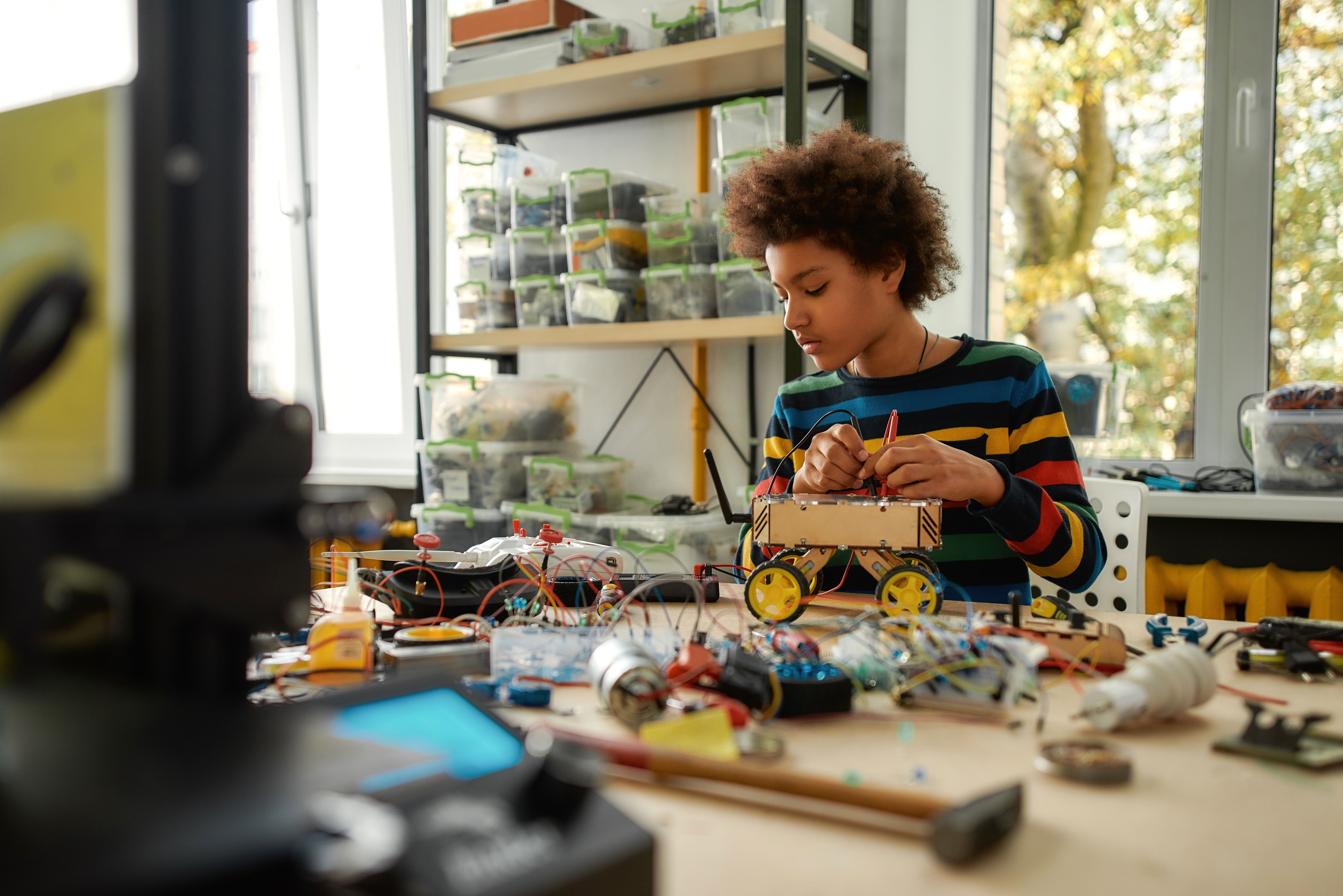 Code.orgが世界の学校の子供たちにコーディングを教える方法