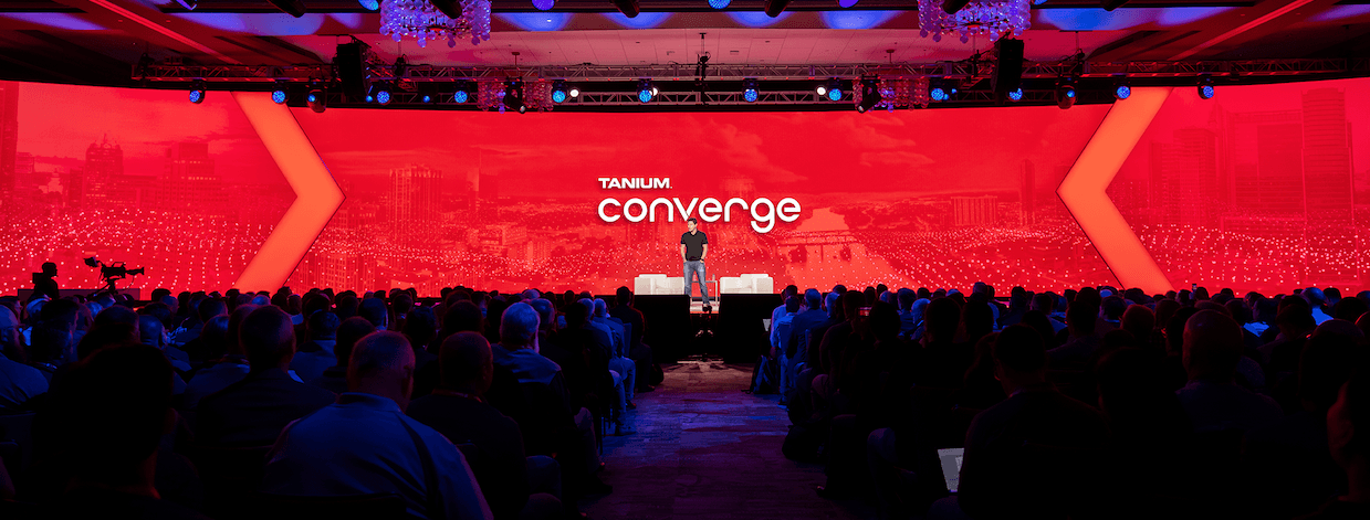 Tanium Converge 2022のメインステージのワイド画像