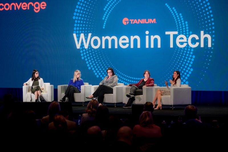 Convergeで開催された「Women in Tech」朝食イベントの様子
