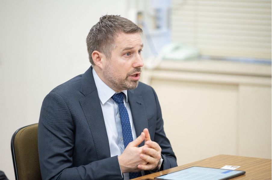 Tobias Julen speaking