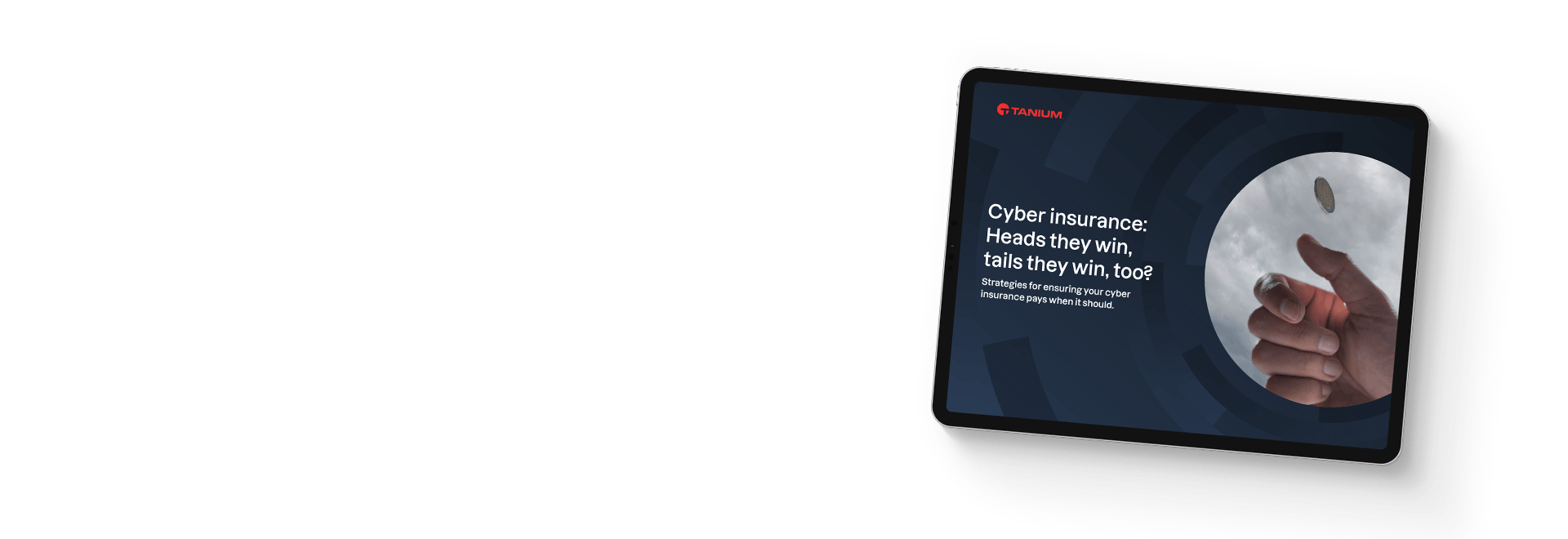 手の画像とともにサイバー保険のeBookを表示するタブレット