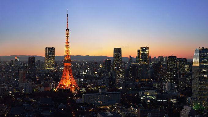 東京スカイラインの夕暮れ画像