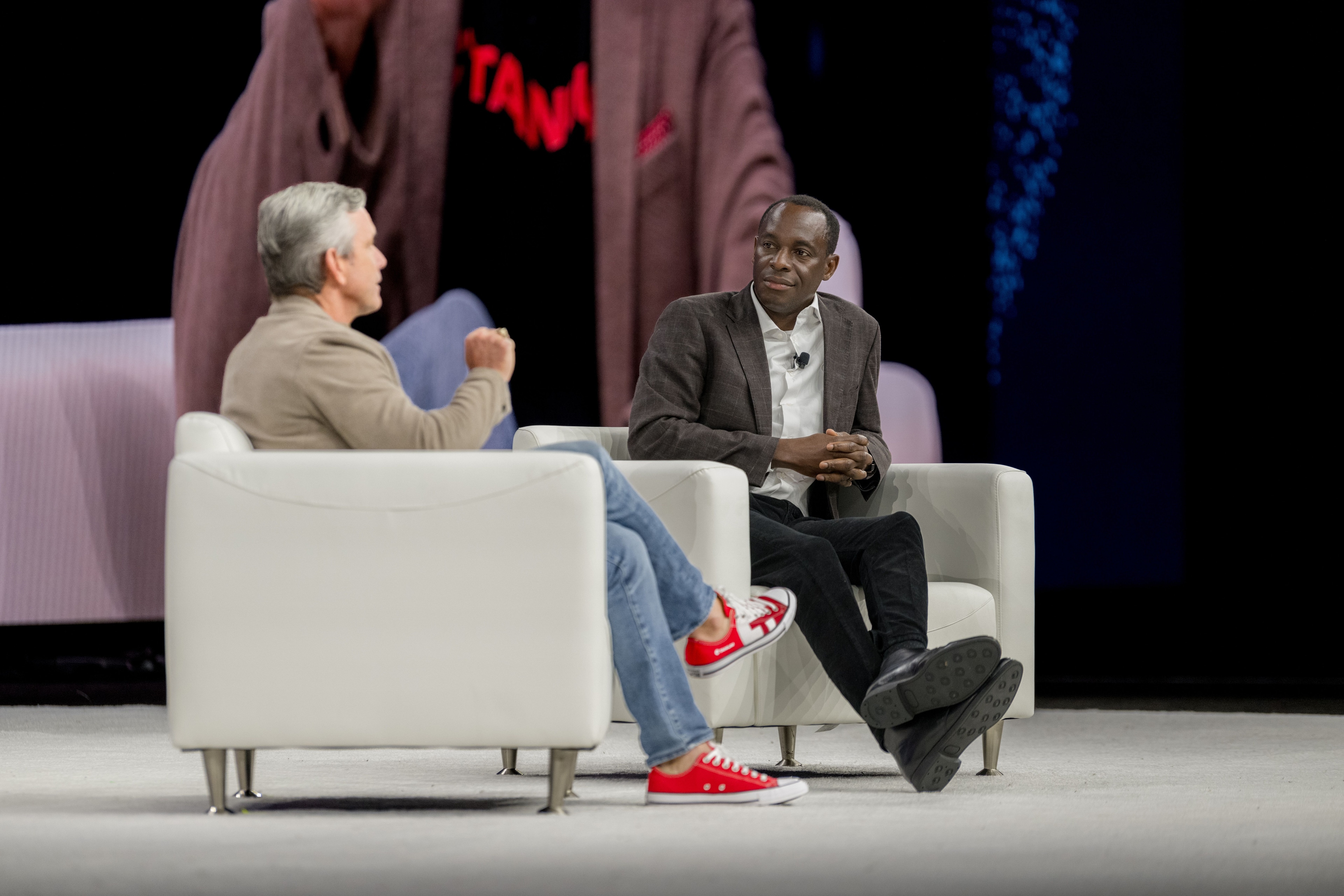タニウムのCEO、ダン・ストリートマン氏と、PNC銀行のCIO、チン・オコラフォー氏の写真